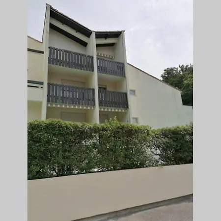 Agreable Studio Avec Terrasse A150m De La Plage Saint-Georges-de-Didonne
